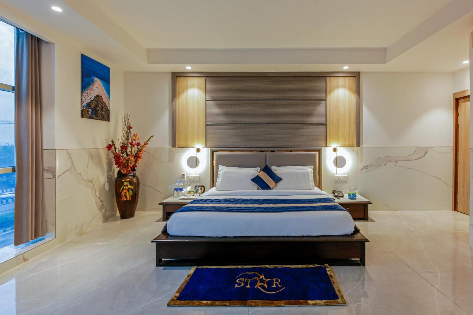 Hotel Delhi 37 By Star Group Near Delhi Airport ニューデリー エクステリア 写真