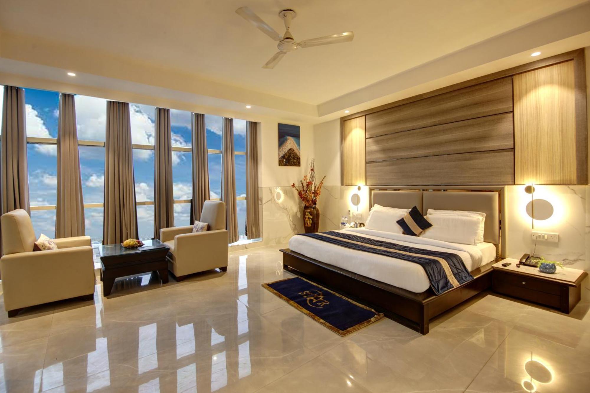 Hotel Delhi 37 By Star Group Near Delhi Airport ニューデリー エクステリア 写真