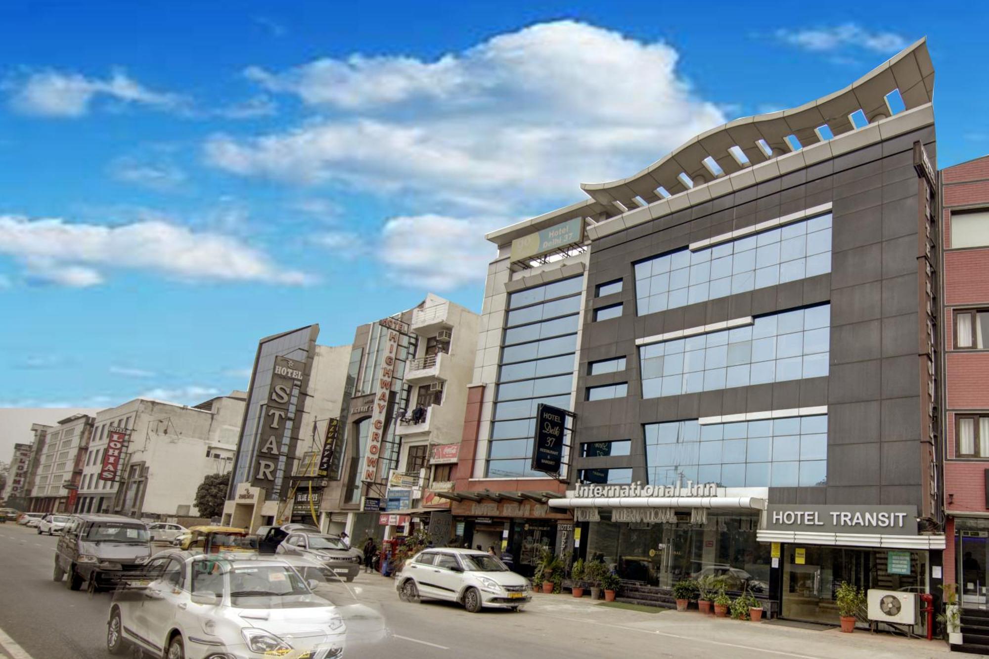 Hotel Delhi 37 By Star Group Near Delhi Airport ニューデリー エクステリア 写真