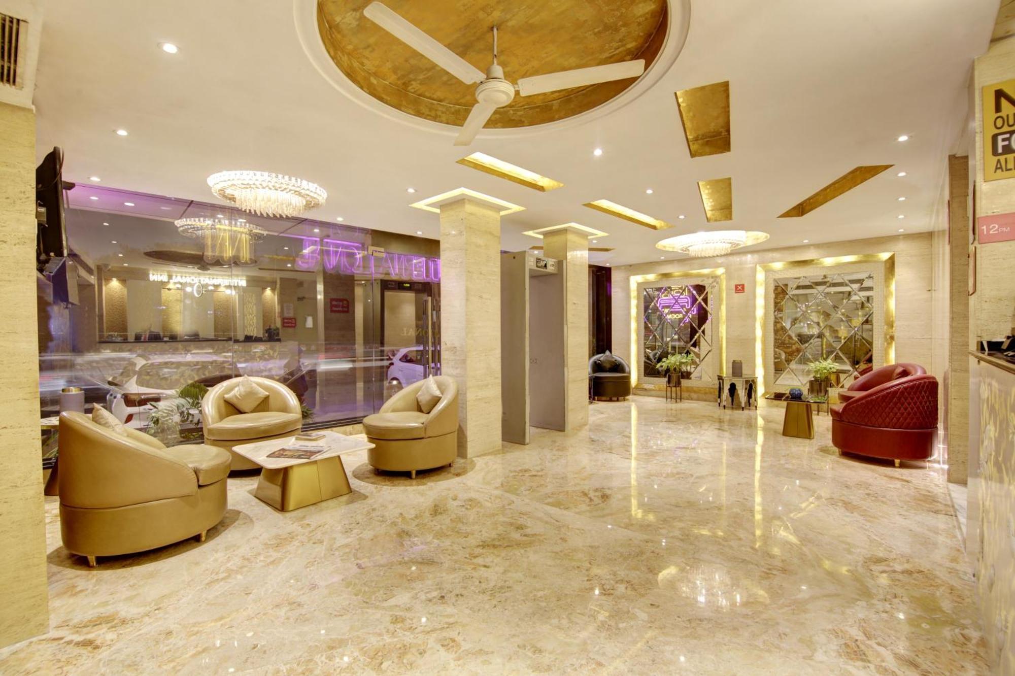 Hotel Delhi 37 By Star Group Near Delhi Airport ニューデリー エクステリア 写真